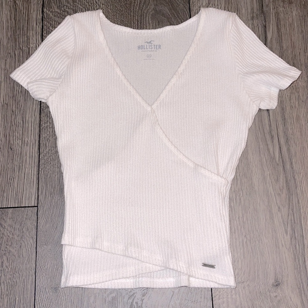 hollister top